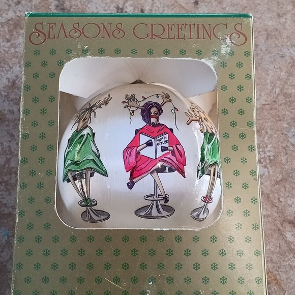 ☆NIB The Story Consultants Rudolphs Secret/An old salon tale Christmas Ornament - Picture 2 of 5